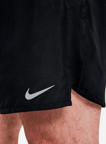 Nike Dri-Fit Challenger 2-in-1 Shorts 7" Size XL Extra Large Black CZ9060-010