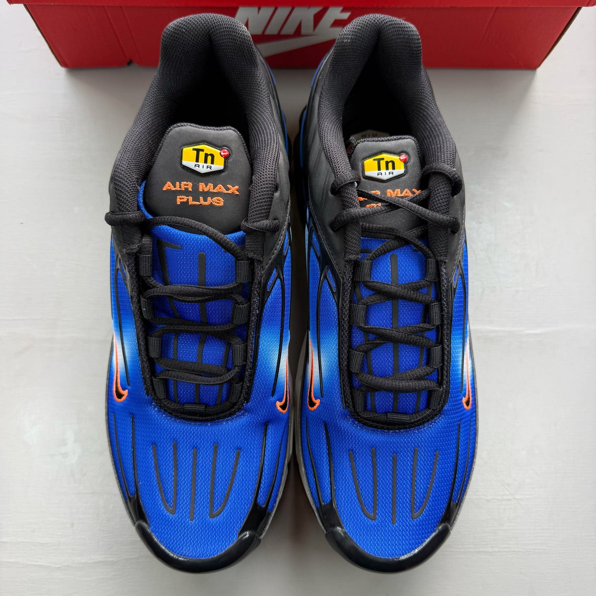 Nike Air Max Plus TN 3 blue trainers with black accents and iconic swoosh logo.