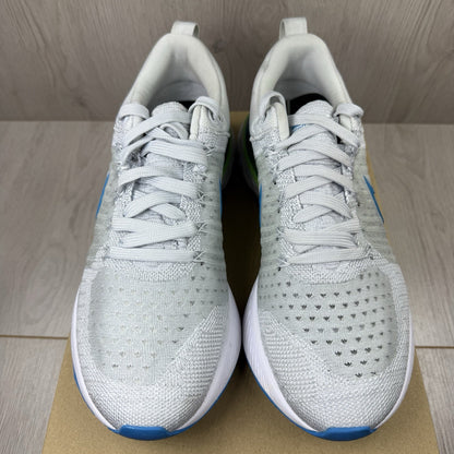 Nike React Infinity Run Flyknit 2 trainers blue grey white with Flyknit upper and logo.
