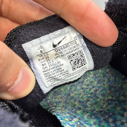 Nike black trainers Flyknit upper with Air cushioning and signature swoosh logo.