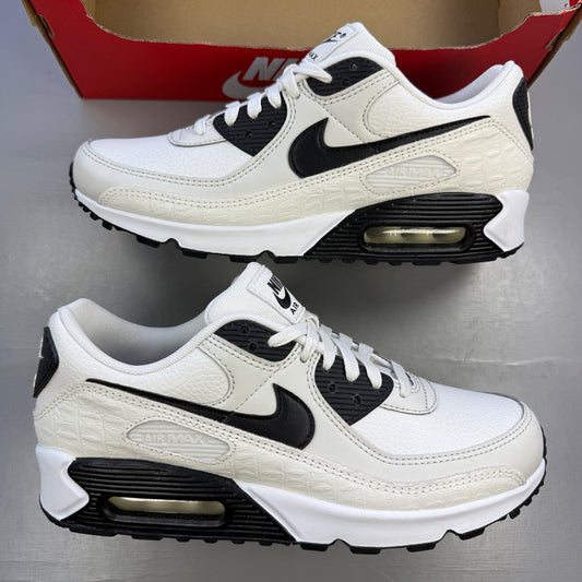 Nike deck shoes white croc print design with logo detail.