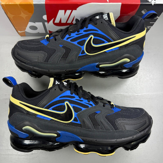 Nike running shoes black blue cobalt with Air VaporMax cushioning and sleek design.