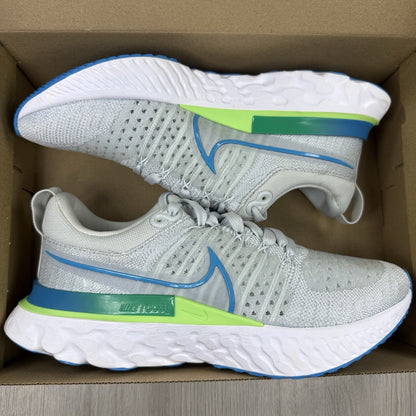 Nike React Infinity Run Flyknit 2 trainers blue grey white with Flyknit upper and logo.