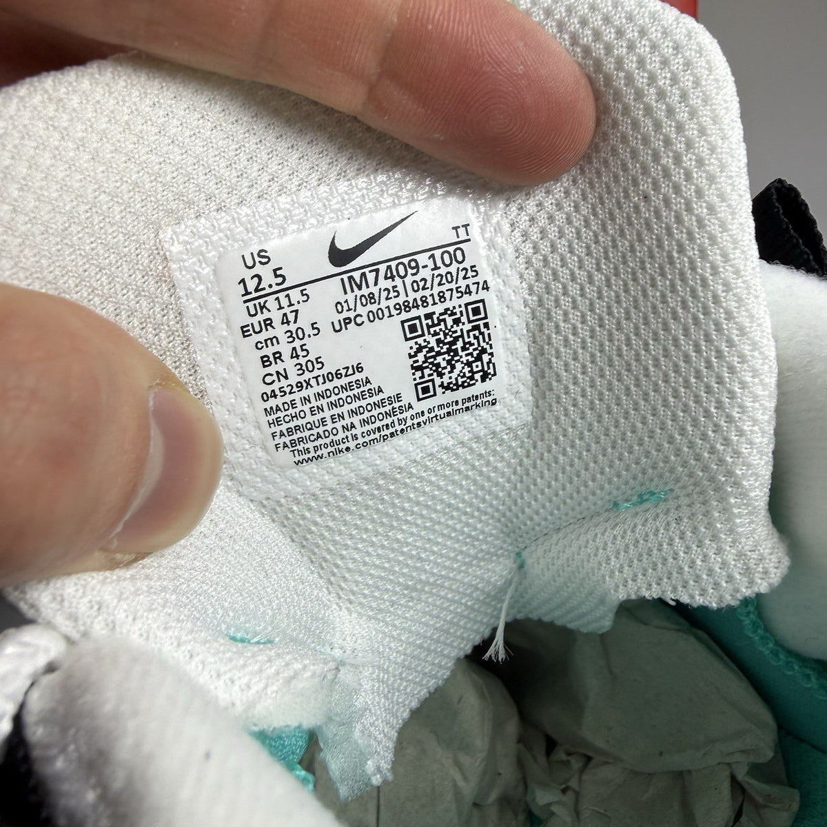 Nike Air Max 95 OG trainers white with black accents and signature bubble sole design.