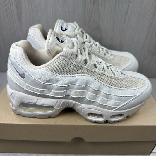 Nike Air Max 95 OG trainers beige with big bubble sole and logo detailing.